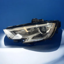 Laden Sie das Bild in den Galerie-Viewer, Frontscheinwerfer Audi A3 8V0941005E Xenon Links Scheinwerfer Headlight