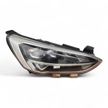 Laden Sie das Bild in den Galerie-Viewer, Frontscheinwerfer Ford Focus JX7B-13E014-AE JX7B13E014 LED Rechts Headlight SCH5847956423gk