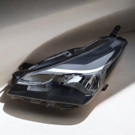 Frontscheinwerfer Toyota Yaris LED Links Scheinwerfer Headlight