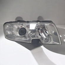 Laden Sie das Bild in den Galerie-Viewer, Frontscheinwerfer Skoda Superb I Octavia Xenon Rechts Scheinwerfer Headlight