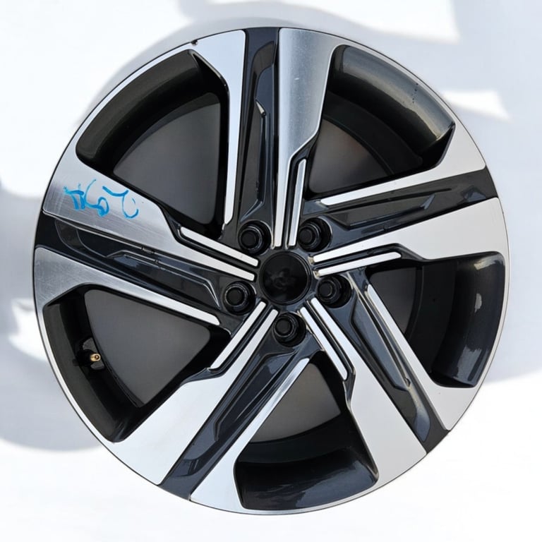 1x Alufelge 19 Zoll 7.5" 4x114.3 49 5ET Glanz 52910-P2310 Kia Sorento Iii