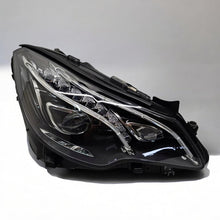 Laden Sie das Bild in den Galerie-Viewer, Frontscheinwerfer Mercedes-Benz Coupe A2078201459 LED Rechts Headlight