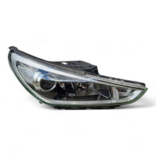 Laden Sie das Bild in den Galerie-Viewer, Frontscheinwerfer Hyundai I30 III 92102-G4020 Rechts Scheinwerfer Headlight SCH5817106693li
