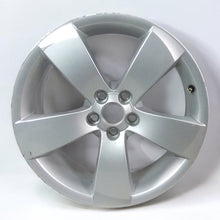 Load image into Gallery viewer, 1x Alufelge 17 Zoll 7.0&quot; 5x100 41ET Glanz Silber 5J7601025B Skoda Fabia Ii