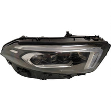 Laden Sie das Bild in den Galerie-Viewer, Frontscheinwerfer Mercedes-Benz W177 A1779062605 Rechts Scheinwerfer Headlight SCH6397607419gq