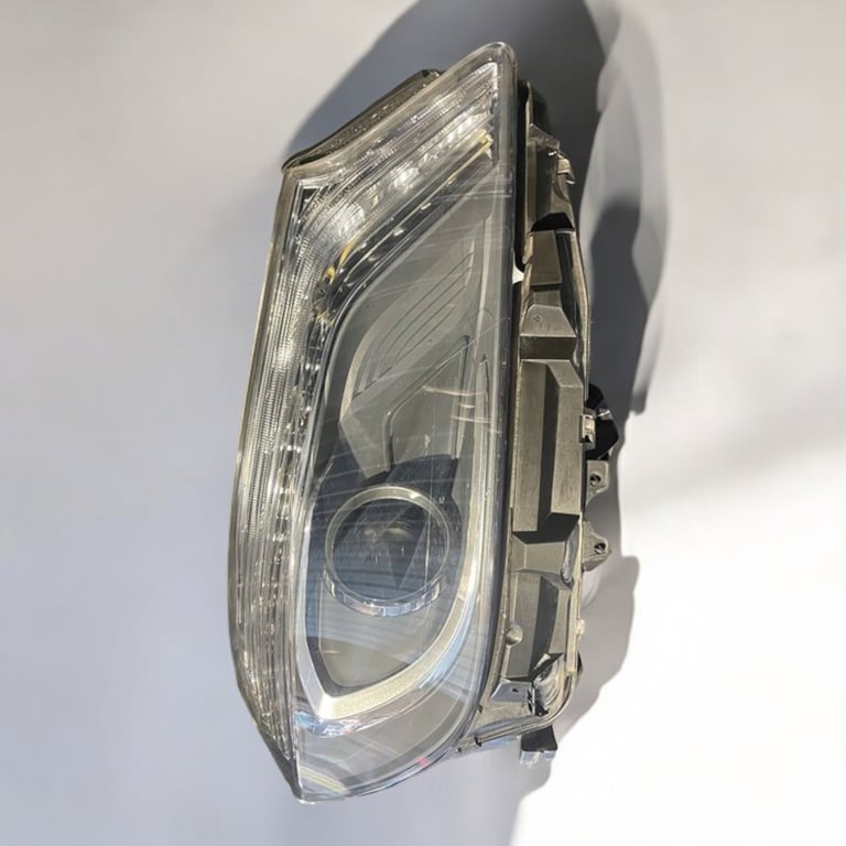 Frontscheinwerfer Mercedes-Benz W166 A1668202259 XENON Links Headlight