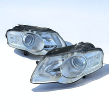 Laden Sie das Bild in den Galerie-Viewer, Frontscheinwerfer VW Passat 3C0941005Q 3C0941006Q Halogen Rechts oder Links