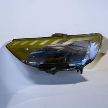 Laden Sie das Bild in den Galerie-Viewer, Frontscheinwerfer Audi A4 B9 8W0941035E LED Links Scheinwerfer Headlight