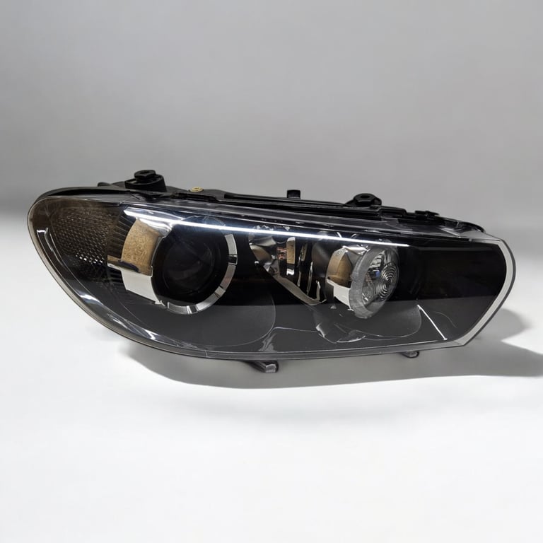 Frontscheinwerfer VW Scirocco 1K8941032J Xenon Rechts Scheinwerfer Headlight