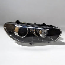 Load image into Gallery viewer, Frontscheinwerfer VW Scirocco 1K8941032J Xenon Rechts Scheinwerfer Headlight