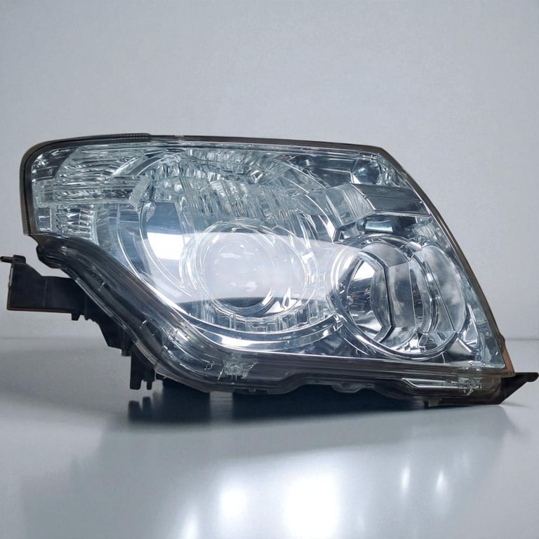 Frontscheinwerfer Mitsubishi Pajero IV Rechts Scheinwerfer Headlight
