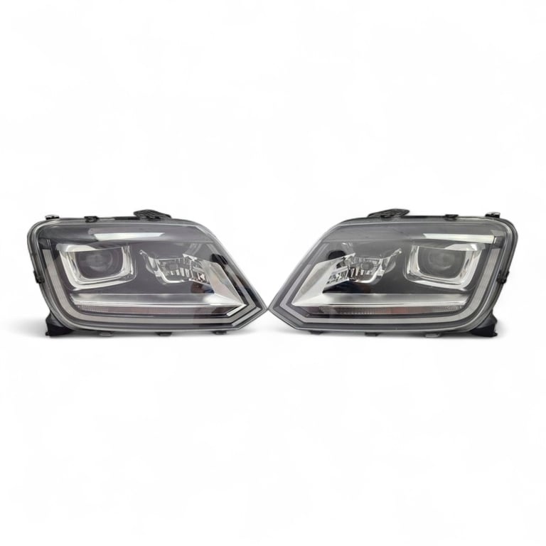 Frontscheinwerfer VW Amarok 2H3941031B 2H3941018B LED Ein Satz Headlight SCH3340722247he