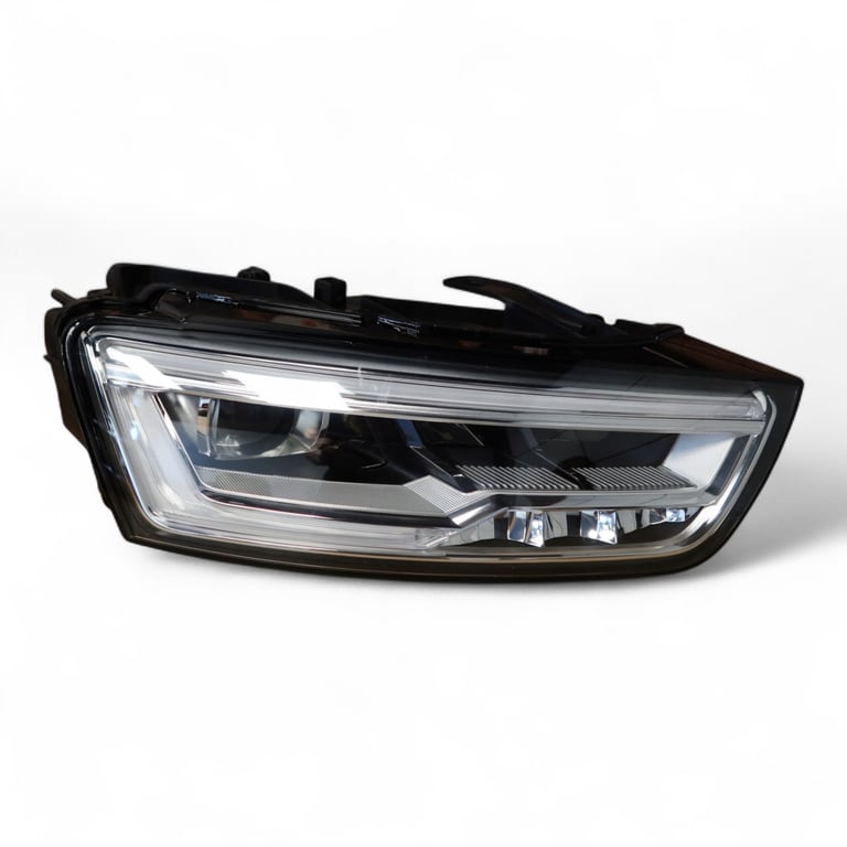 Frontscheinwerfer Audi Q3 8U0941774 LED Rechts Scheinwerfer Headlight