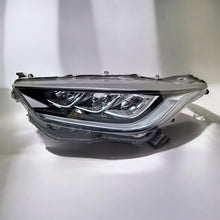 Laden Sie das Bild in den Galerie-Viewer, Frontscheinwerfer Toyota IV Yaris EUK0-8 LED Links Scheinwerfer Headlight SCH1503250700pg