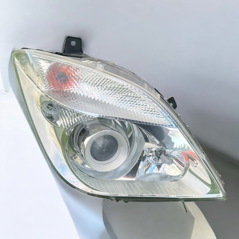 Frontscheinwerfer Mercedes-Benz Sprinter 9068201061 Xenon Rechts Headlight SCH6429322712gh