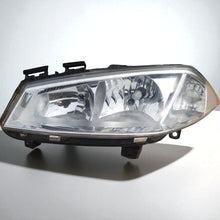 Load image into Gallery viewer, Frontscheinwerfer Renault Megane II 89306990 Links Scheinwerfer Headlight SCH1089462644vl