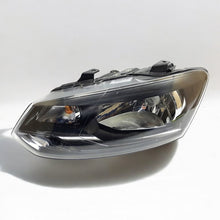 Load image into Gallery viewer, Frontscheinwerfer VW Polo 6R1941015E Links Scheinwerfer Headlight