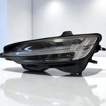 Load image into Gallery viewer, Frontscheinwerfer Volvo V60 S60 III LED Links Scheinwerfer Headlight SCH4881115750qa