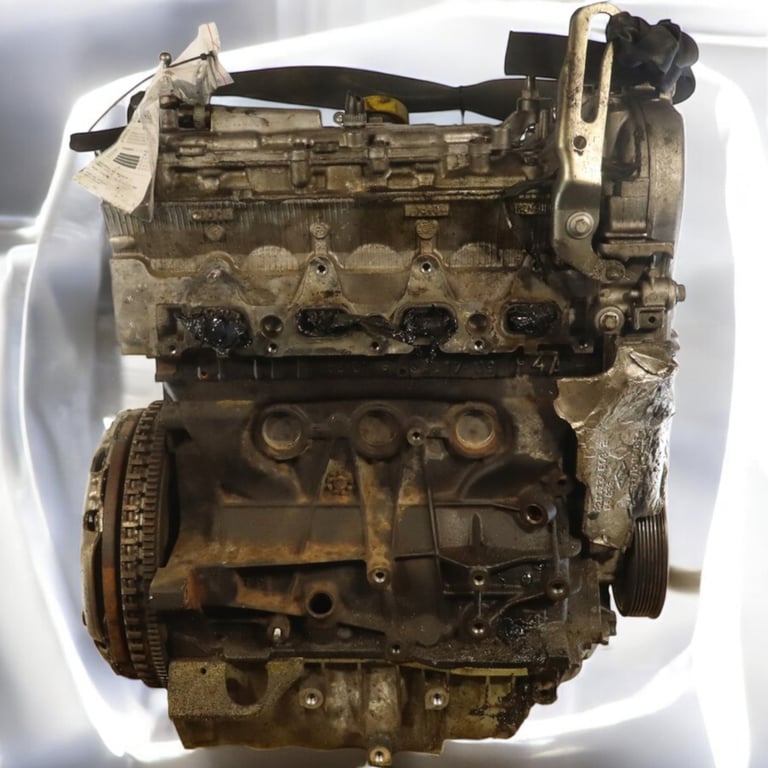 Motor Renault Laguna III F4R800 2.0 204PS 150kW 2008 Benzin Engine Unkomplett