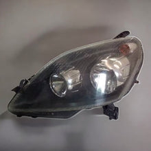 Laden Sie das Bild in den Galerie-Viewer, Frontscheinwerfer Opel Zafira B 24451052LH Links Scheinwerfer Headlight