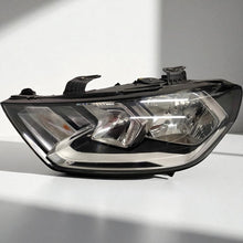Laden Sie das Bild in den Galerie-Viewer, Frontscheinwerfer Audi A1 82A941003 Links Scheinwerfer Headlight SCH8810836290br