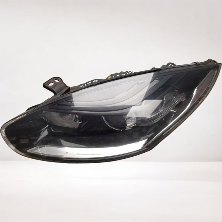 Frontscheinwerfer Renault Megane III 260602216R Links Scheinwerfer Headlight SCH3026052160eg