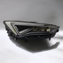Load image into Gallery viewer, Frontscheinwerfer Seat Tarraco 5FJ941008E 90143461 Rechts Scheinwerfer Headlight