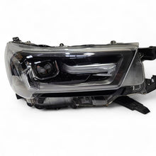 Load image into Gallery viewer, Frontscheinwerfer Toyota Hilux VIII Full LED Rechts Scheinwerfer Headlight SCH9892425655du