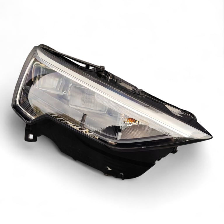 Frontscheinwerfer Audi Q3 83A941012 LED Rechts Scheinwerfer Headlight