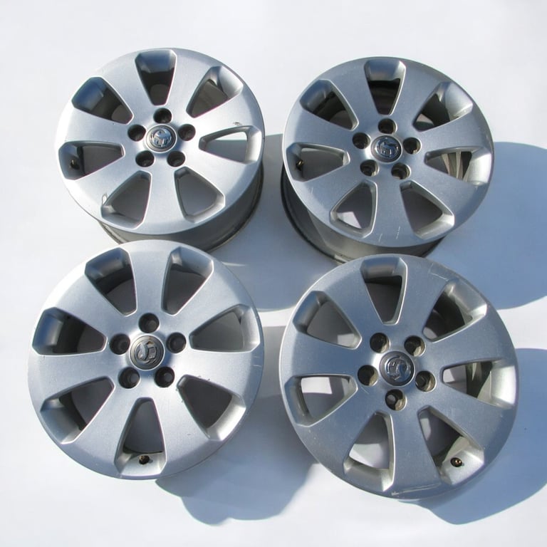 4x Alufelge 17 Zoll 7.0" 5x120 41ET Silber 13235010 Opel Rim Wheel