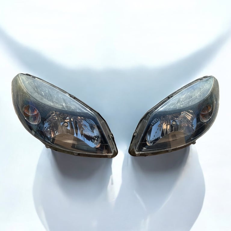 Frontscheinwerfer Dacia Sandero 260104793R LED Ein Stück (Rechts oder Links)