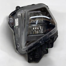 Laden Sie das Bild in den Galerie-Viewer, Frontscheinwerfer Hyundai Getz 921-61120 Ein Stück (Rechts oder Links) Headlight