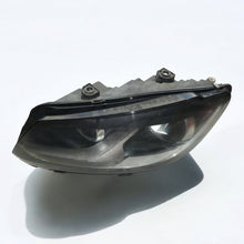 Laden Sie das Bild in den Galerie-Viewer, Frontscheinwerfer VW Touran 1T1941005G Links Scheinwerfer Headlight