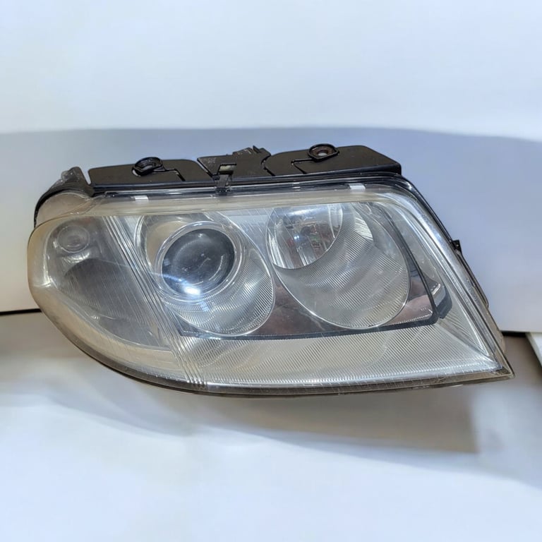 Frontscheinwerfer VW Passat 3B0941016 Rechts Scheinwerfer Headlight