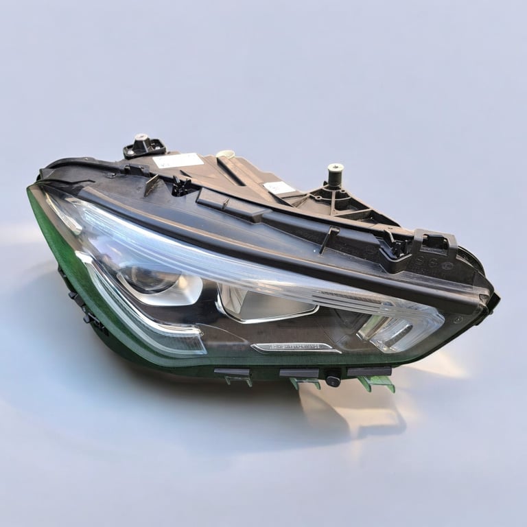 Frontscheinwerfer Mercedes-Benz Cla X118 C118 A1189062600 LED Rechts Headlight