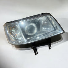 Laden Sie das Bild in den Galerie-Viewer, Frontscheinwerfer VW T5 Rechts Scheinwerfer Headlight SCH3825737309ro