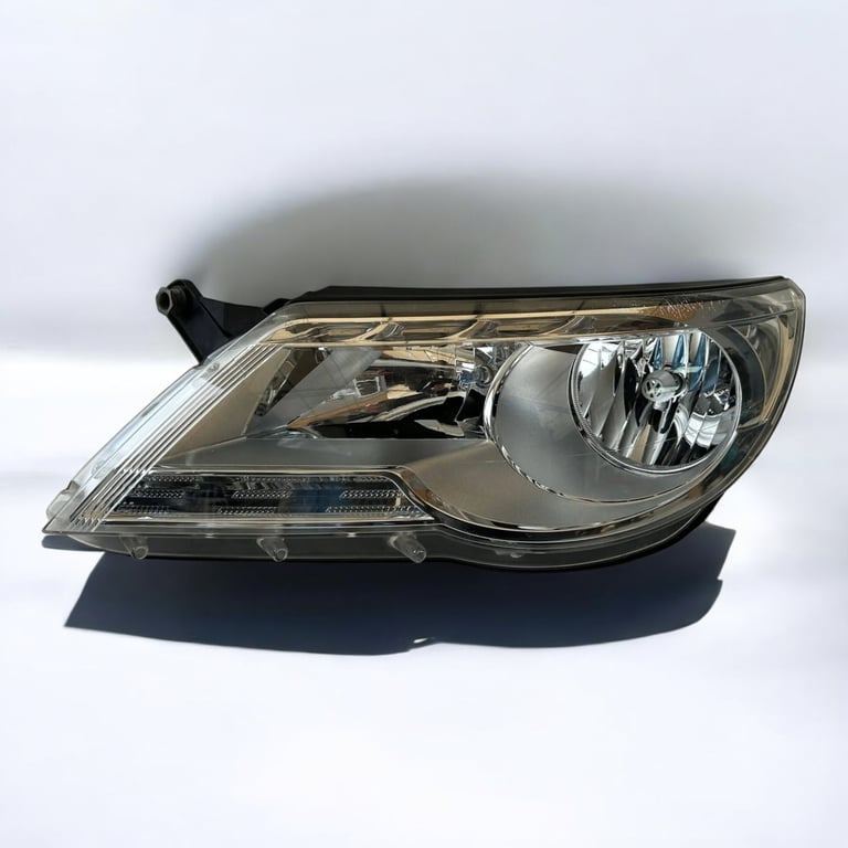 Frontscheinwerfer VW Tiguan 5N1941031AB Links Scheinwerfer Headlight