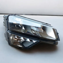 Laden Sie das Bild in den Galerie-Viewer, Frontscheinwerfer Skoda Karoq 57B941016A LED Rechts Scheinwerfer Headlight SCH1984351185df