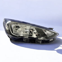 Laden Sie das Bild in den Galerie-Viewer, Frontscheinwerfer Ford Focus MX7B-13E014-CE Full LED Rechts Headlight SCH5558875589tp
