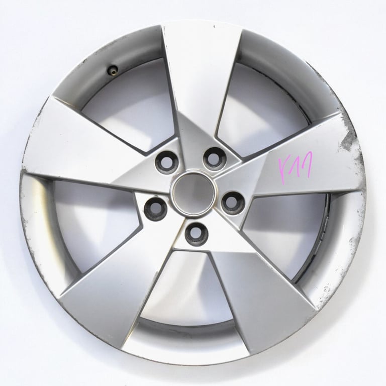 1x Alufelge 17 Zoll 7.0" 5x112 49ET 5E0601025 Skoda Superb Iii Rim Wheel FEL5195725116pr