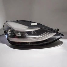 Laden Sie das Bild in den Galerie-Viewer, Frontscheinwerfer Tesla 3 1077376-50 LED Rechts Scheinwerfer Headlight SCH2225612294ru
