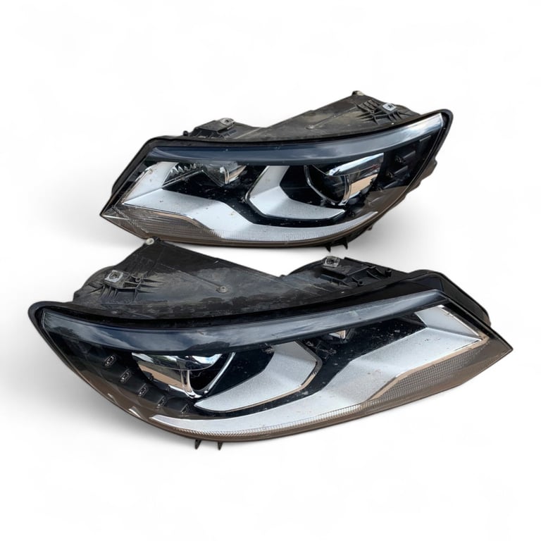 Frontscheinwerfer VW Tiguan 5N1941751 5N1941752 Xenon Ein Satz Headlight SCH9866848158ga
