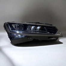 Laden Sie das Bild in den Galerie-Viewer, Frontscheinwerfer Skoda Superb III 3V1941016D LED Rechts Scheinwerfer Headlight