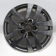 Load image into Gallery viewer, 1x Alufelge 16 Zoll 6.5&quot; 5x114.3 50ET Glanz Graphit 52910-G4200 Hyundai Mg