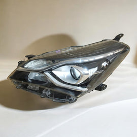 Frontscheinwerfer Toyota Yaris Links Scheinwerfer Headlight SCH4809630354di