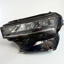 Laden Sie das Bild in den Galerie-Viewer, Frontscheinwerfer Skoda Karoq 57B941009 Links Scheinwerfer Headlight SCH9589306391kz