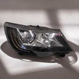 Frontscheinwerfer Skoda Superb Rechts Scheinwerfer Headlight