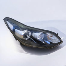 Laden Sie das Bild in den Galerie-Viewer, Frontscheinwerfer Kia Sportage Rechts Scheinwerfer Headlight SCH8133728219te