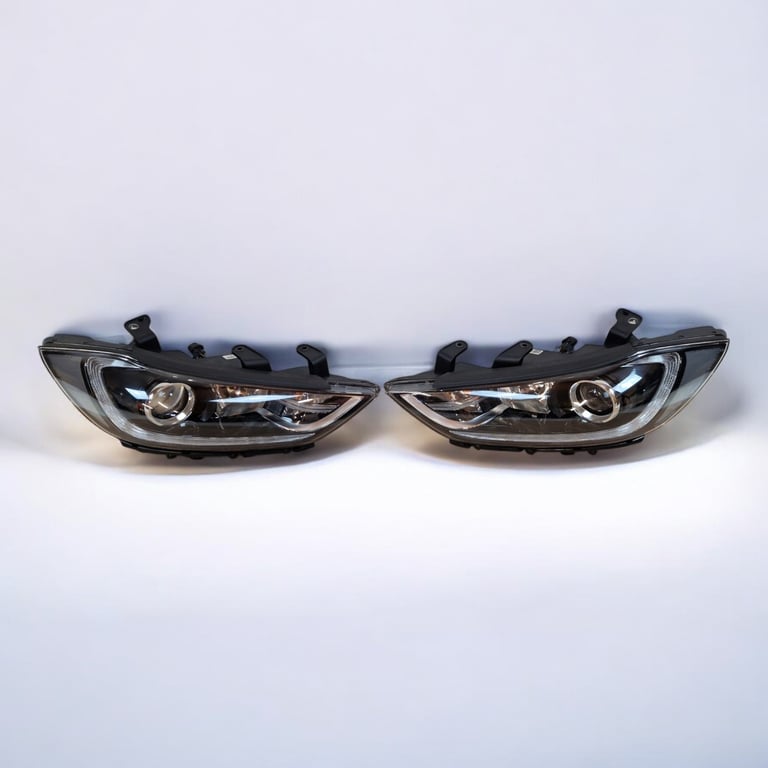 Frontscheinwerfer Hyundai Elantra LED Ein Stück (Rechts oder Links) Headlight