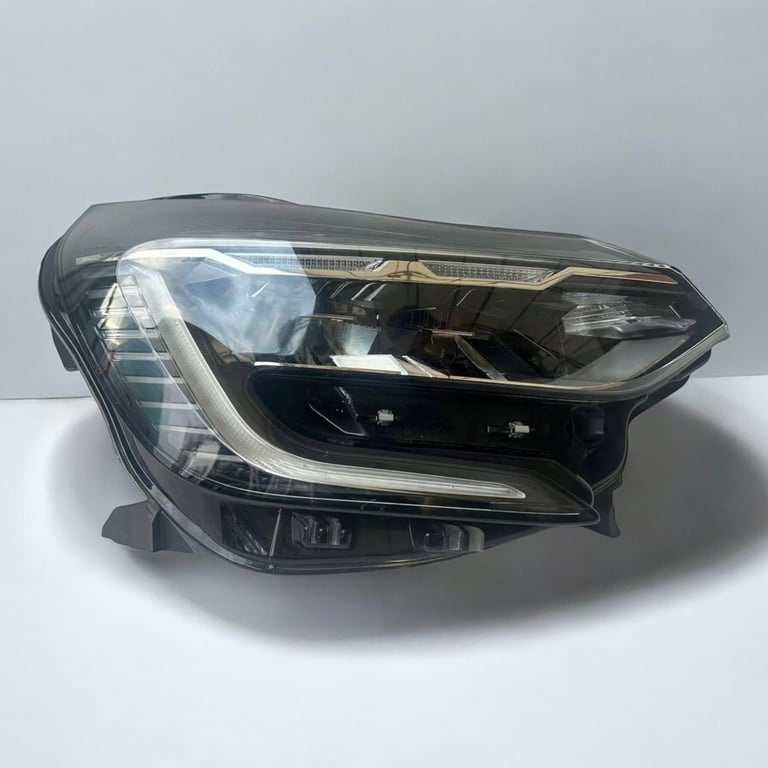 Frontscheinwerfer Renault Captur II 260104525R LED Rechts Scheinwerfer Headlight SCH2533830215uf